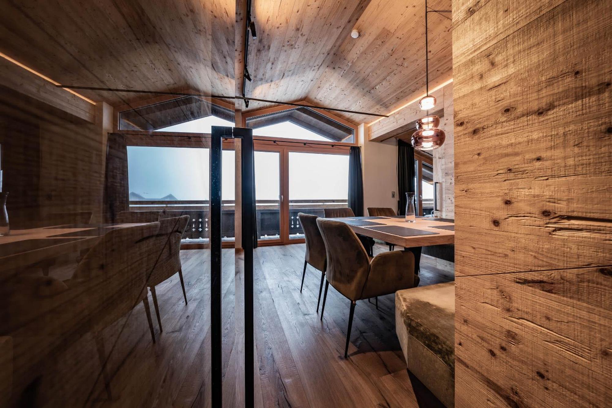 Loft In The Alps Penthouse Apartment ชเวนเดา ภายนอก รูปภาพ